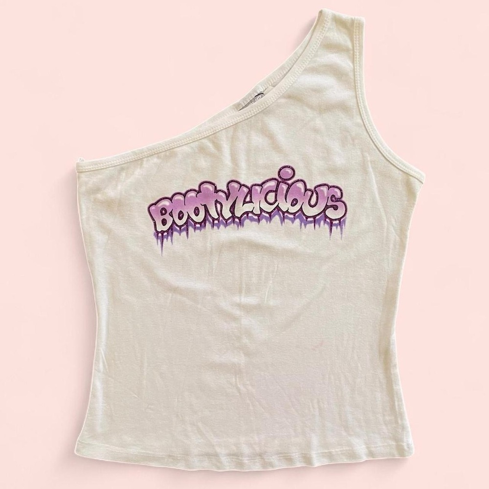 Trashy Y2K ‘bootylicious’ one shoulder baby tee